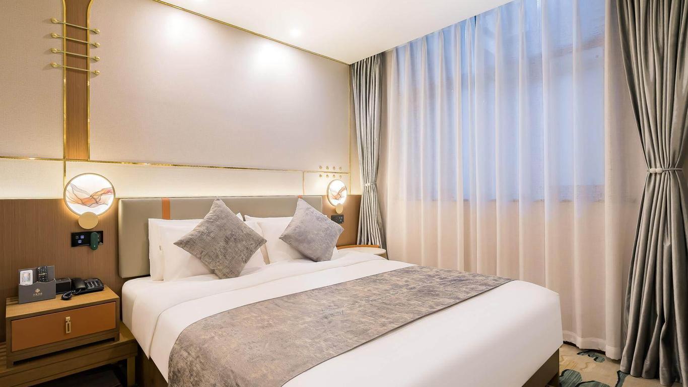 Chonpiness Hotel Beijing Wangfujing South Luogu Lane