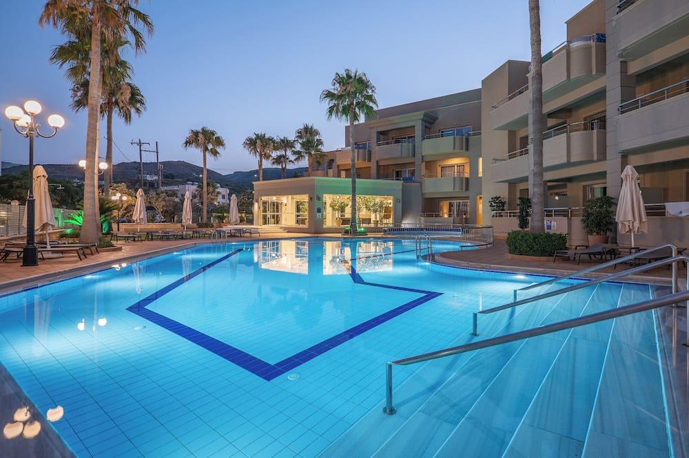 Molos Bay Hotel - Kissamos - Piscina