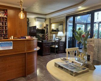 Euro House Inn Airport - Fiumicino