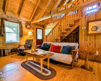 Gorgeous Log Cabin - Wineries, Dan River, Hiking - Meadows of Dan