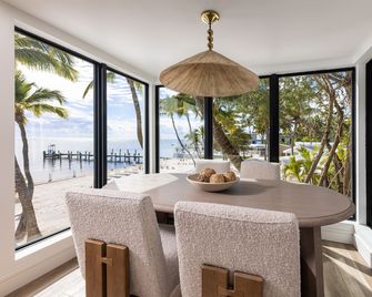 Pines & Palms Resort - Islamorada - Essbereich