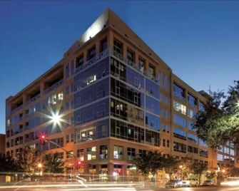 Casa Industiral - סקרמנטו - בניין