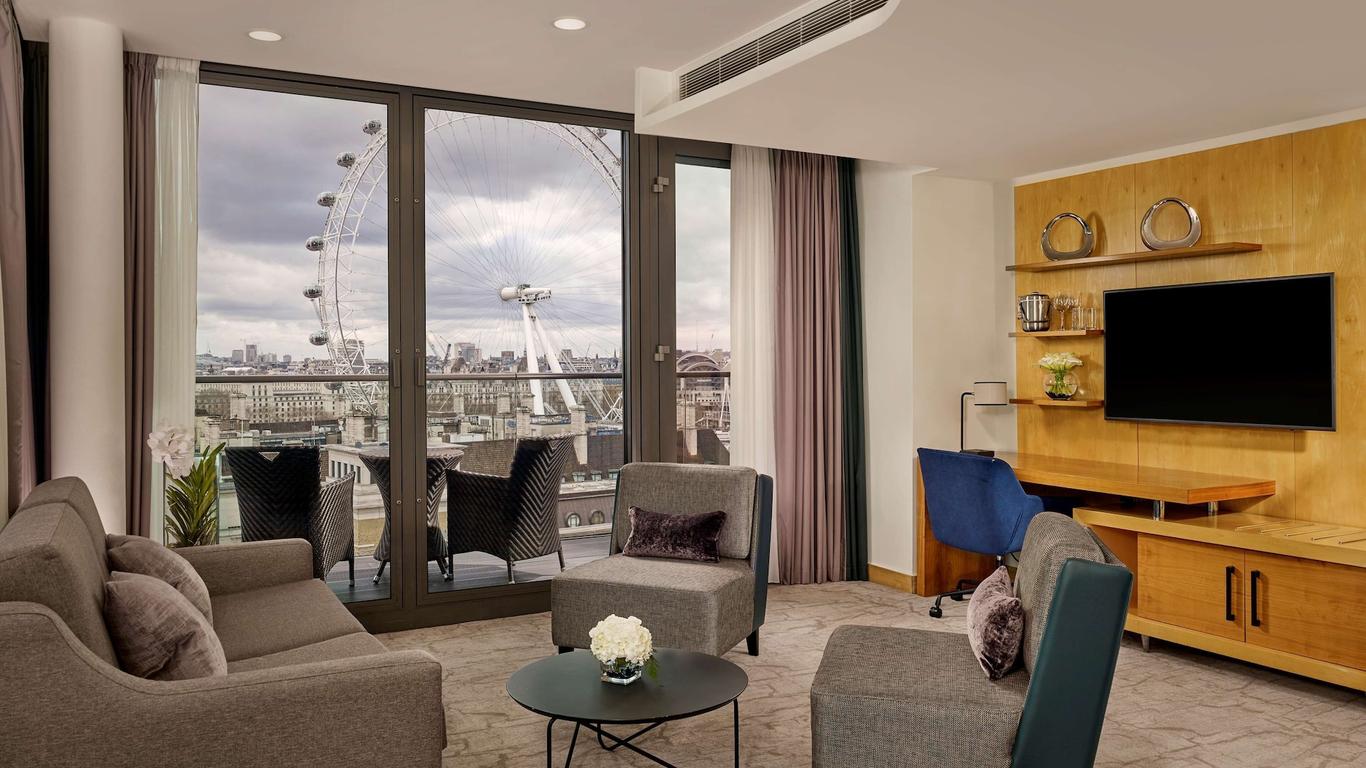 Park Plaza County Hall London