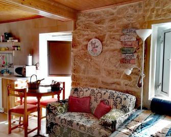 Rural house (full rental) Paraje Do Cura for 3 people, - Arbo - Sala de estar