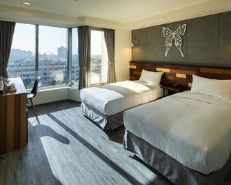 Xinshe Hotel - Hsinchu - Hsinchu City - Bedroom
