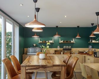 Aparthotel Adagio Access Carrières-sous-Poissy - Carrières-sous-Poissy - Comedor