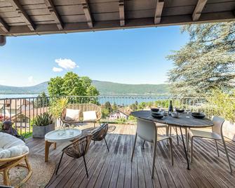 M62 Jolie villa Veyrier-du-lac avec Jacuzzi et vue sur lac - Veyrier-du-Lac - Balcony