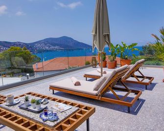 Samira Exclusive Hotel & Apartments - Kalkan - Balcony