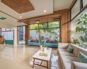 Sterling Panchgani - Panchgani
