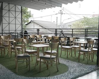 Sunny Hostel - Can Tho - Restaurante