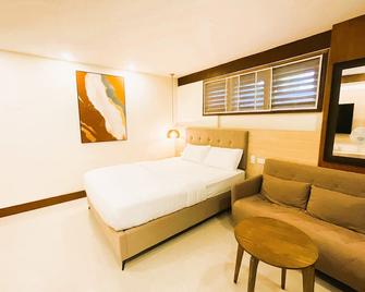 Lacasa De Mendez Vacation Home - Baguio - Bedroom