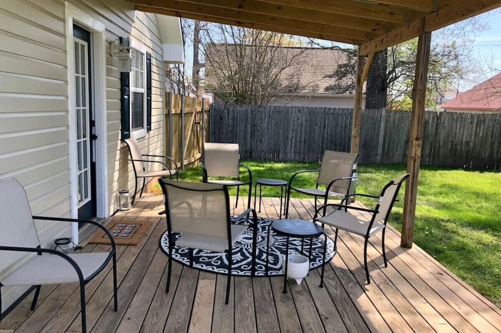 3BR/2B in the heart of Leesville, Southern Comfort - Leesville - Binnenhof
