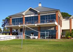 Novotel Barossa Valley Resort - Tanunda - Building