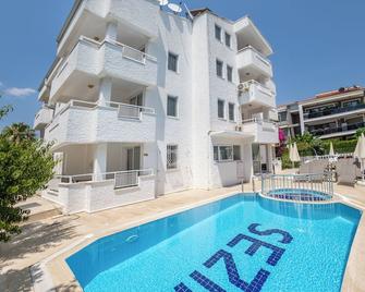 Sezin Apart - Marmaris - Piscina