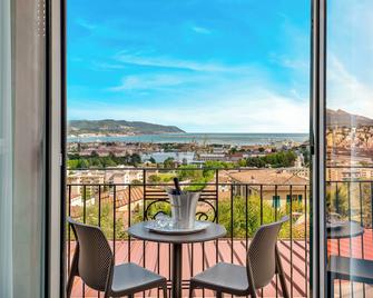 Dreams Guest House - La Spezia - Balcón