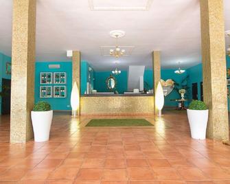 Holiday Park Santa Ponsa - Санта Понса