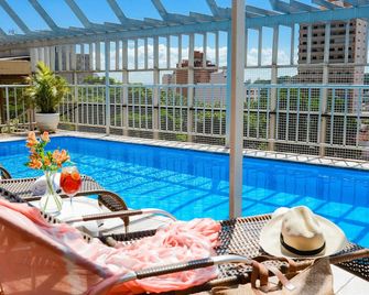 Taiwan Hotel - Ribeirão Preto - Piscina