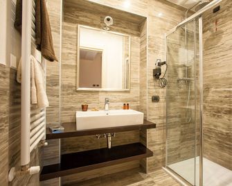 Grand Hotel Impero - Wellness & Exclusive Spa - Castel del Piano - Bagno