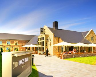 The Hog's Head Inn - The Inn Collection Group - Alnwick - Edificio