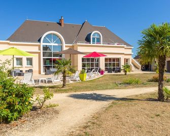 Lagrange Vacances Les Jardins Renaissanc - Azay-le-Rideau - Building