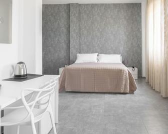 Hotel Bastione - Brindisi - Habitación