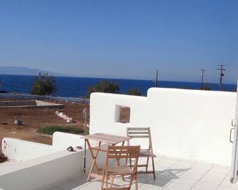 Abyssanto Villa - Oia - Balcony