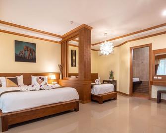 Baan Sailom Resort - Karon - Bedroom