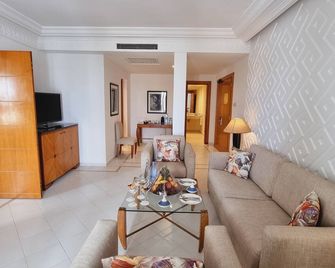 Marina Smir Hotel & Spa - Rincón - Sala de estar