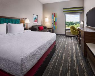 Hampton Inn Massillon - Massillon - Bedroom