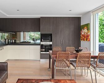 Boutique Stays - Lalique - Brighton
