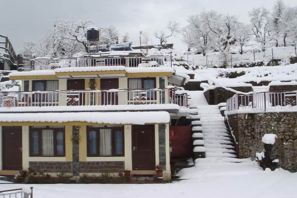 Dragon I Resorts - דרמאסאלה - בניין