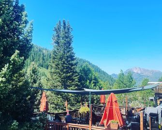 Silver Fork Lodge and Restaurant - Brighton - Budova