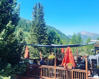 Silver Fork Lodge and Restaurant - Brighton - Bâtiment