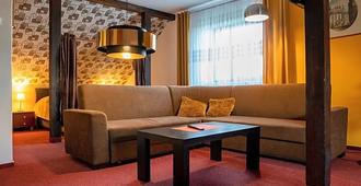 Hotel Podkowa - Wroclaw - Living room