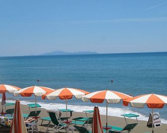 Lara Elite - Castiglione della Pescaia - Beach