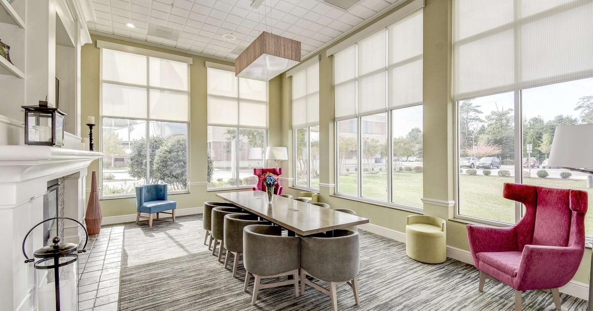 Hilton Garden Inn Waldorf from 94. Waldorf Hotel Deals & Reviews KAYAK