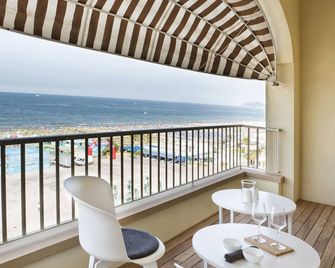 Luxury Suites Collection - Milano 33 - Riccione - Balcone
