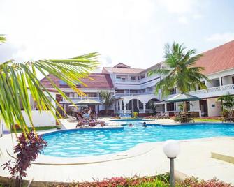 The Safiya Hotel, Diani Beach - Diani Beach - Zwembad