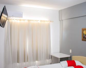 Hotel Palugi - Cares - Bedroom