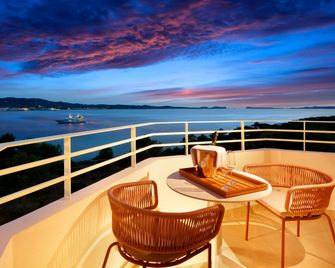 Trs Ibiza Hotel - Adults Only - Sant Antoni de Portmany - Balkon
