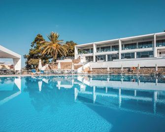 Aiora Aqua Resort - Pefki - Piscina