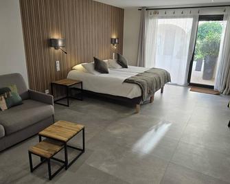 Les Loges du Luberon - Cabrières-d'Avignon - Bedroom