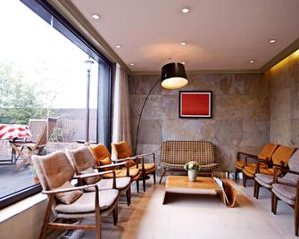 Hotel Skypark Myeongdong I - Seoul - Lounge