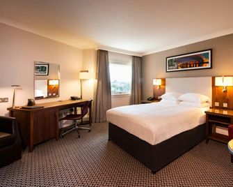DoubleTree by Hilton Glasgow Strathclyde - Bellshill - Bedroom