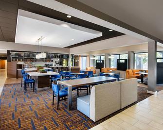 Courtyard by Marriott Dallas Addison/Midway - Addison - Restaurant