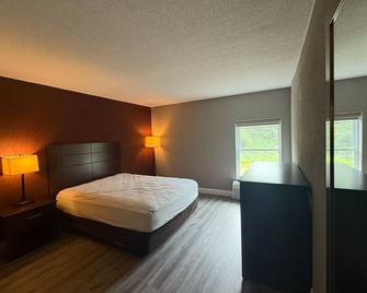 Fieldstone Apartments & Studios - Fairmont - Phòng ngủ