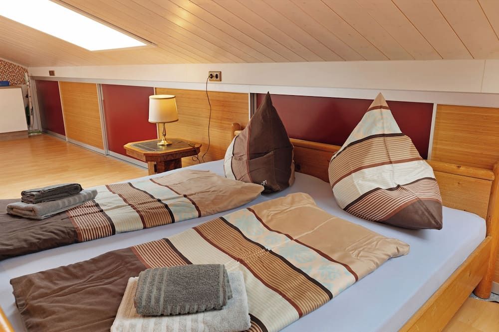 Haus Schwanenweg - Konstanz - غرفة نوم