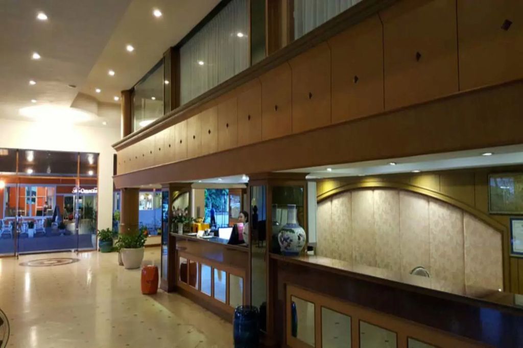 The Majestic Sakon Nakhon Hotel - Sakon Nakhon - Lobby