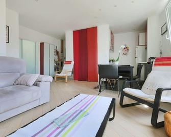 15分でオールドツアーの静かなアパート '鉄道駅から徒歩#Halles - トゥール - リビングルーム