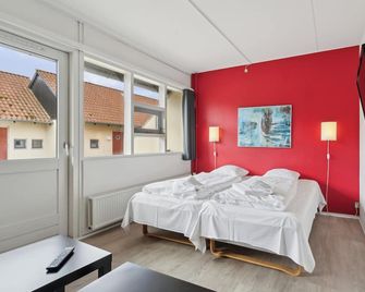 Karrebaeksminde Strandhotel - Karrebæksminde - Schlafzimmer